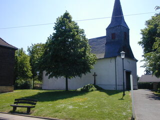 Die Kapelle St. Petrus in Ketten